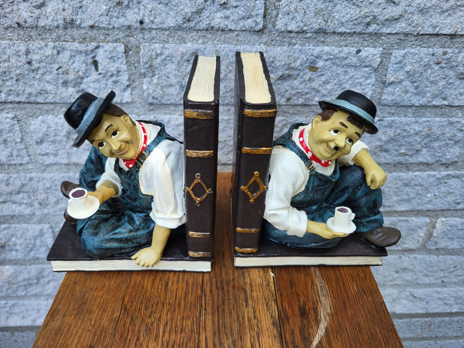 Laurel en hardy boekensteunen